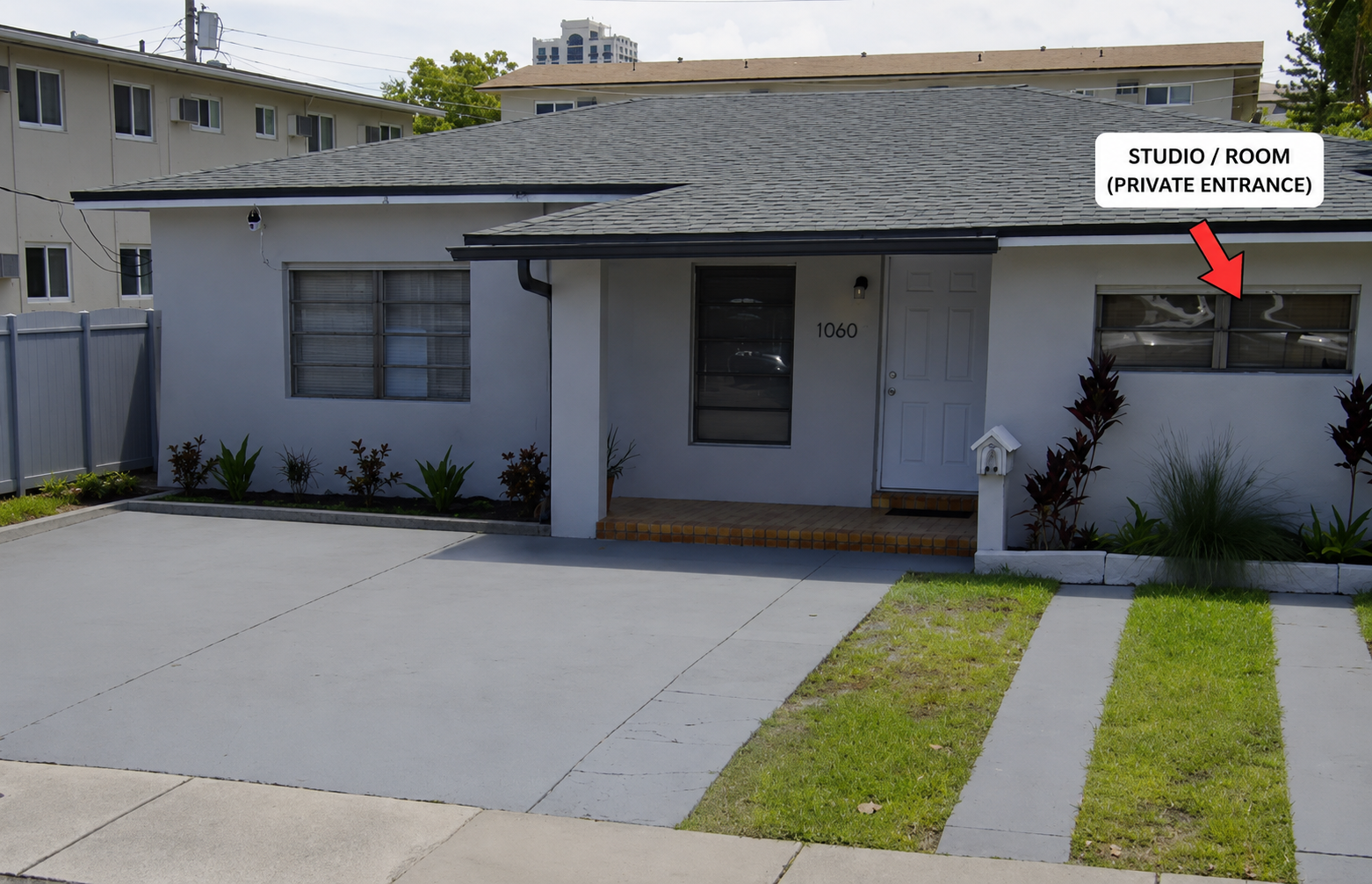 1060 SW 36 Ct